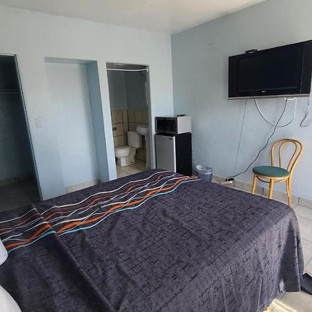 Green Spot Motel Victorville Dış mekan fotoğraf