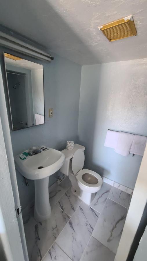 Green Spot Motel Victorville Dış mekan fotoğraf