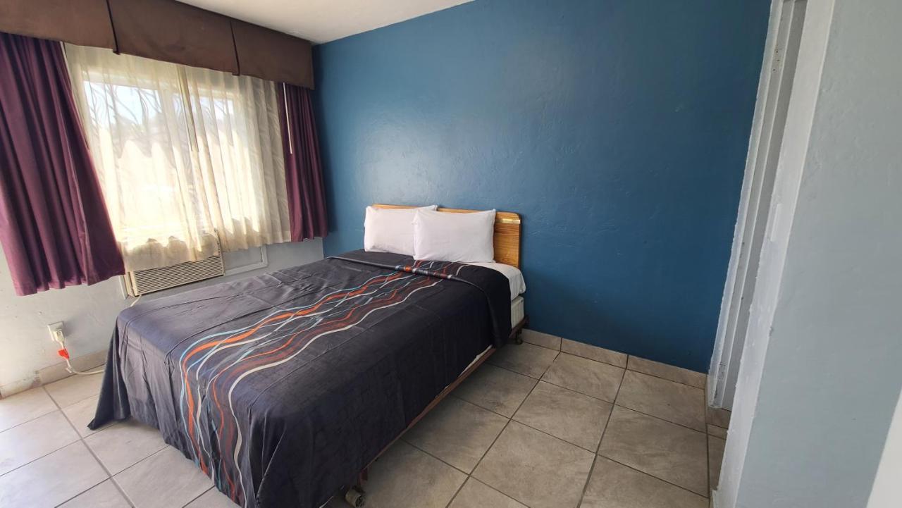 Green Spot Motel Victorville Dış mekan fotoğraf
